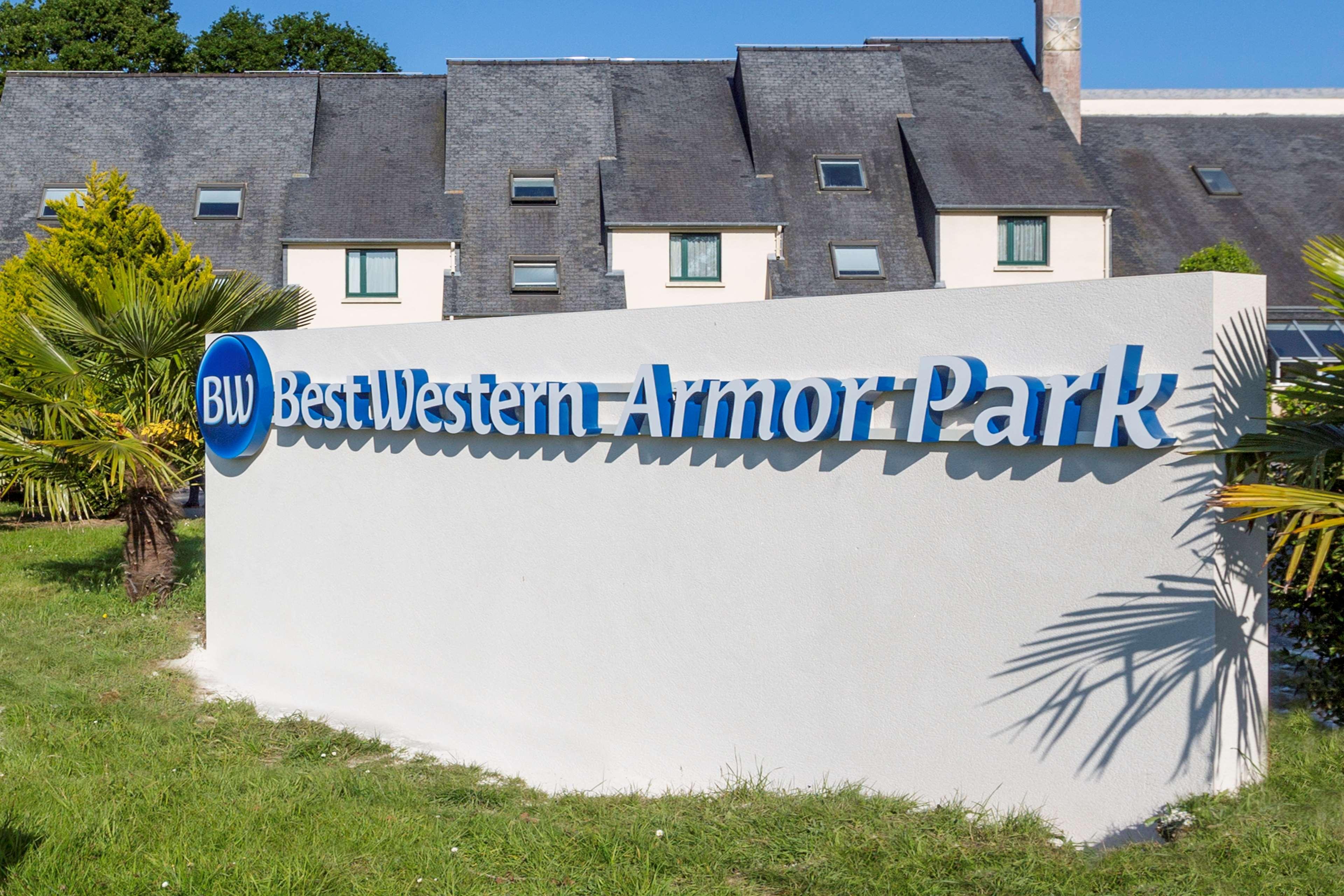 Best Western Armor Park Dinan Et Spa Bagian luar foto